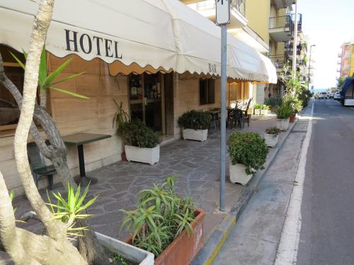 Imagen general del Hotel Fortuna, San Bartolomeo al Mare. Foto 6