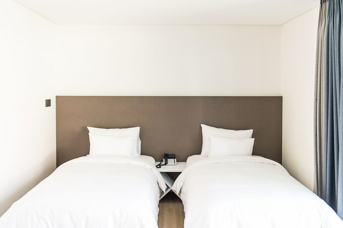 Imagen de la habitación del Hotel Fortuna, Tongyeong. Foto 19