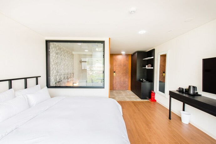 Imagen de la habitación del Hotel Fortuna, Tongyeong. Foto 31