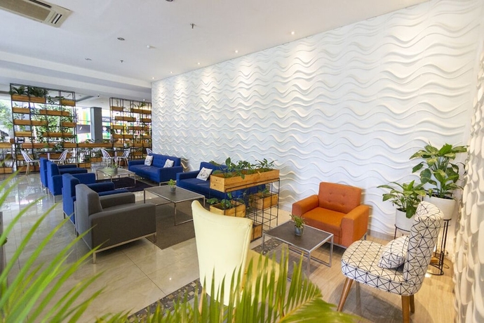 Imagen de los interiores del Hotel FortunaGrande Malioboro. Foto 19