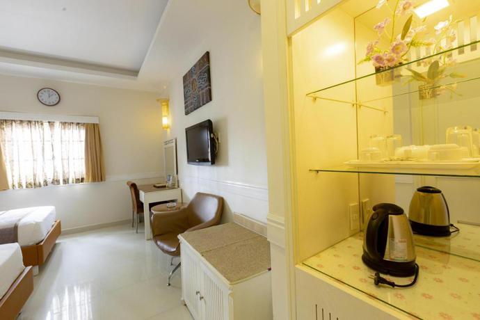 Imagen de la habitación del Hotel Fortune 1127. Foto 2