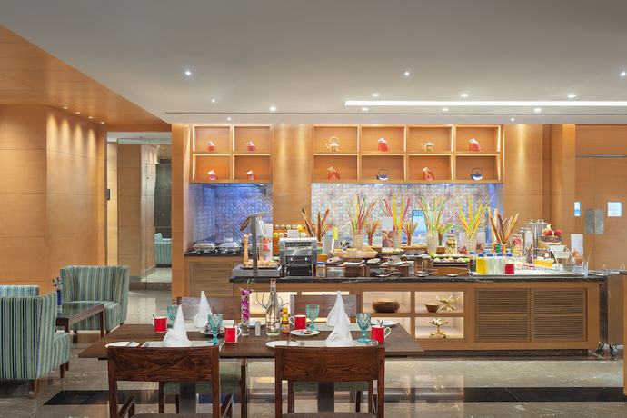 Imagen del bar/restaurante del Hotel Fortune Avenue - Member ITC's Group. Foto 2