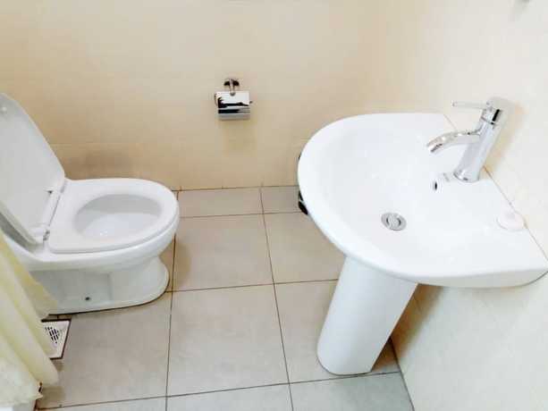 Imagen de la habitación del Hotel Fortune, Bwaise. Foto 7