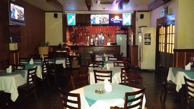 Imagen del bar/restaurante del Hotel Fortune Deira. Foto 2