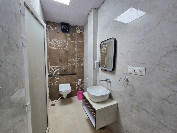 Imagen de la habitación del Hotel Fortune, Faizabad. Foto 13