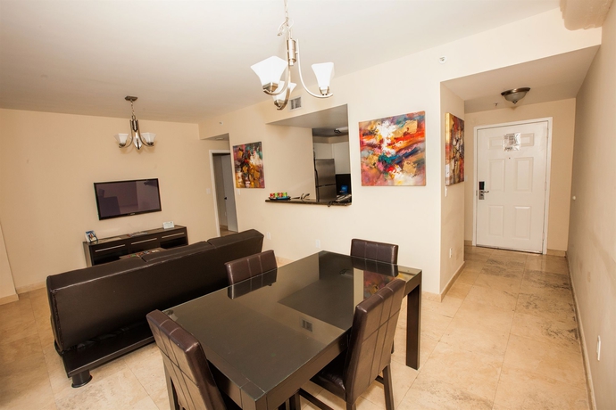 Imagen de la habitación del Hotel Fortune House Suites. Foto 5