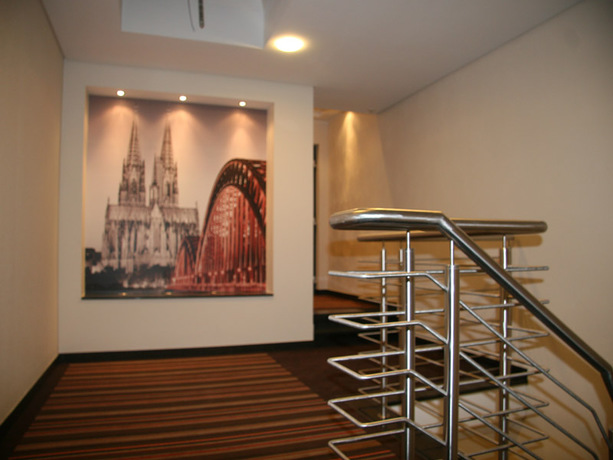 Imagen de los interiores del Hotel Fortune, Niehl. Foto 6