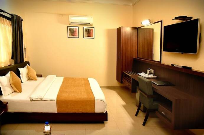 Imagen general del Hotel Fortune Palace, Jamnagar. Foto 8