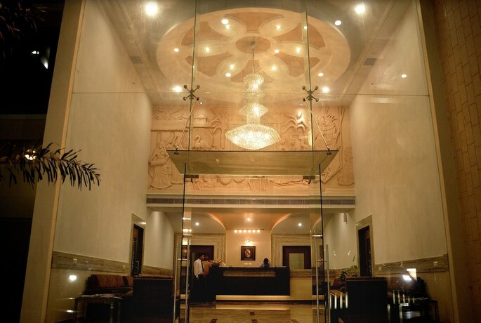 Imagen general del Hotel Fortune Palace, Jamnagar. Foto 10