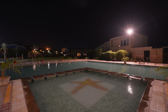 Imagen de los exteriores del Hotel Fortune Park Orange- Member Itc Group. Foto 14