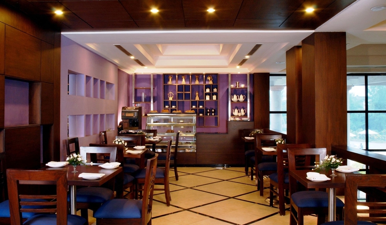 Imagen del bar/restaurante del Hotel Fortune Park Panchwati, Kolkata, Member Itc Group. Foto 4