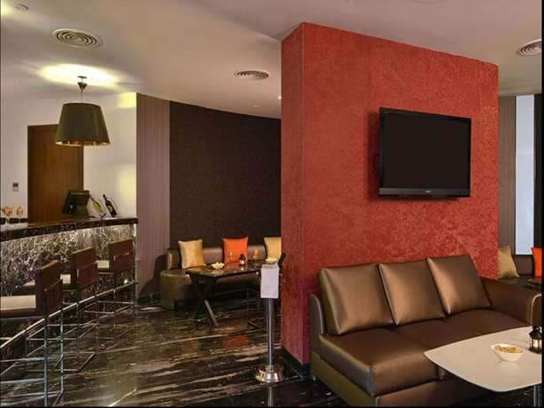 Imagen del bar/restaurante del Hotel Fortune Park Sishmo Bhubaneswar. Foto 14