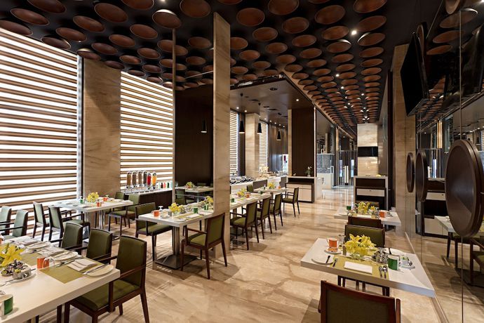 Imagen del bar/restaurante del Hotel Fortune Park Vellore, Member ITC Group. Foto 5