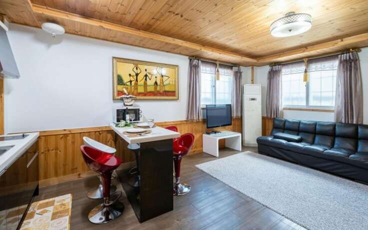 Imagen de la habitación del Hotel Fortune Rising Sun Hill Pension. Foto 17