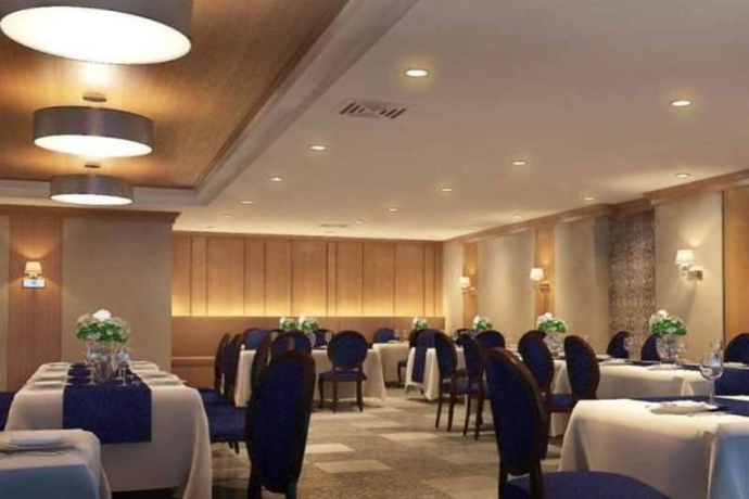 Imagen del bar/restaurante del Hotel Fortune River View Nakhon Phanom. Foto 2