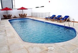 Imagen de la piscina del Hotel Fortune Royal. Foto 5