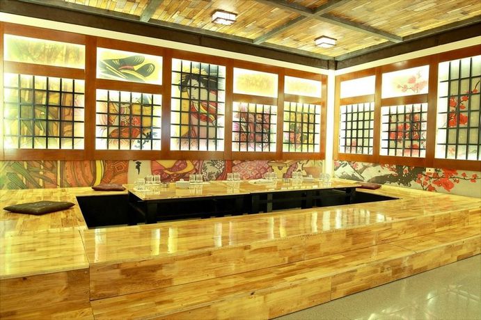 Imagen de los interiores del Hotel Fortuneland. Foto 7