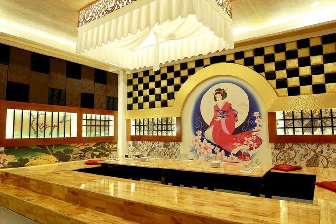 Imagen de los interiores del Hotel Fortuneland. Foto 13