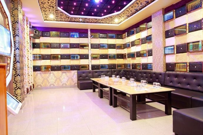 Imagen de los interiores del Hotel Fortuneland. Foto 14