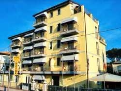 Imagen de los exteriores del Hotel Fortunella. Foto 4