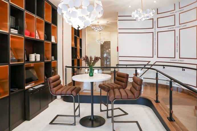 Imagen del bar/restaurante del Hotel Forty Five, Macon, A Tribute Portfolio. Foto 2