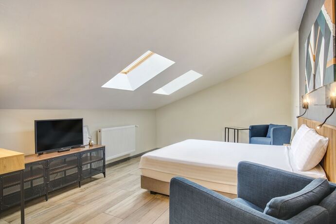 Imagen de la habitación del Hotel Forty One Bucharest. Foto 19