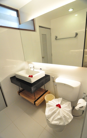 Imagen de la habitación del Hotel Forty Winks Phuket. Foto 4