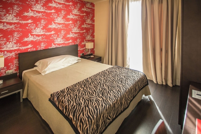 Imagen de la habitación del Hotel FortyFive. Foto 3