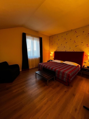 Imagen de la habitación del Hotel FortyFive. Foto 7