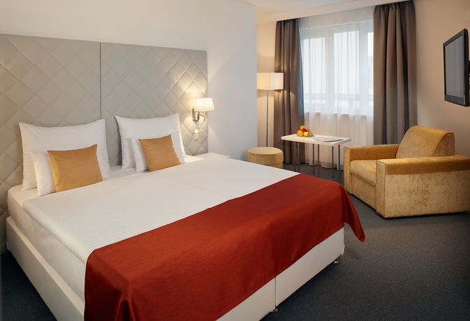 Imagen de la habitación del Hotel FortyPlusOne. Foto 8
