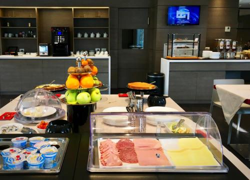 Imagen general del Hotel Forum, Baranzate. Foto 2