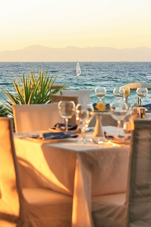 Imagen general del Hotel Forum Beach All Inclusive Aparthotel. Foto 9