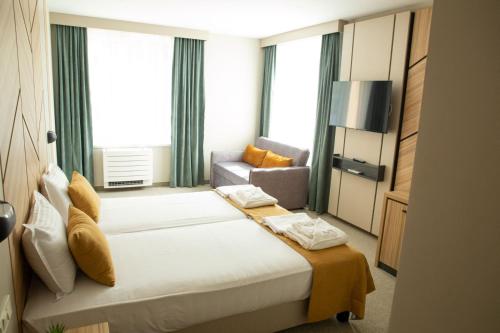 Imagen de la habitación del Hotel Forum City. Foto 17