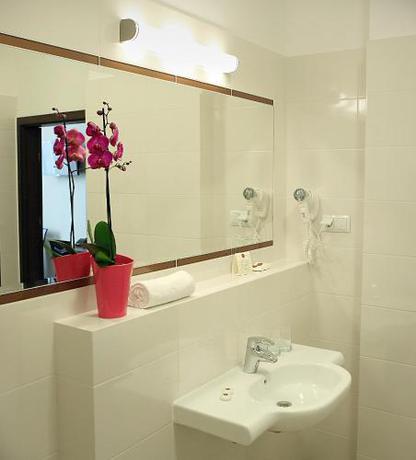 Imagen de la habitación del Hotel Forum Fitness Spa & Wellness. Foto 13
