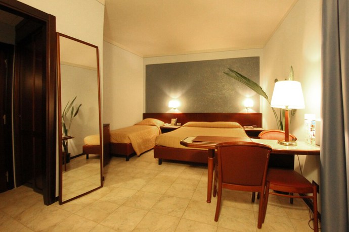 Imagen de la habitación del Hotel Forum, Foiano della Chiana. Foto 17
