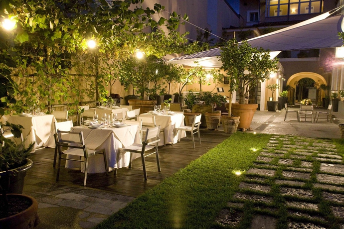 Imagen del bar/restaurante del Hotel Forum, Masseria Curato. Foto 5