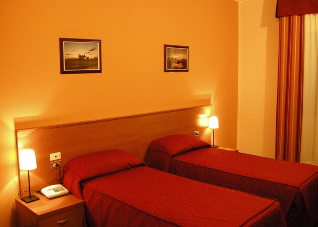 Imagen de la habitación del Hotel Forum, Rozzano. Foto 7