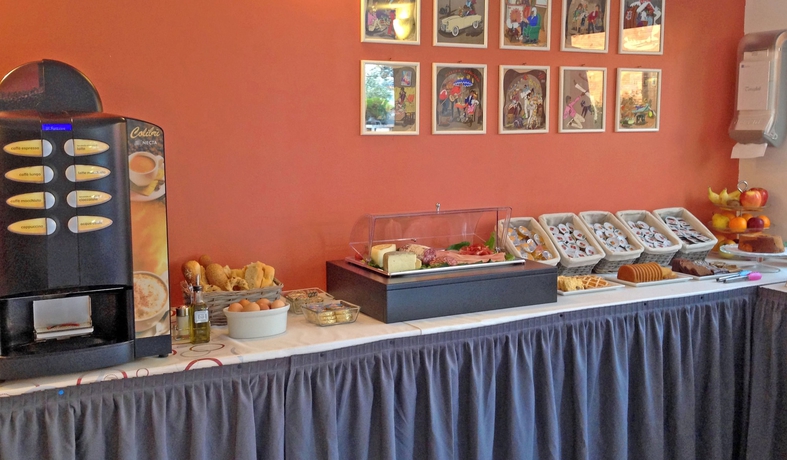 Imagen del bar/restaurante del Hotel Forum, Rozzano. Foto 3