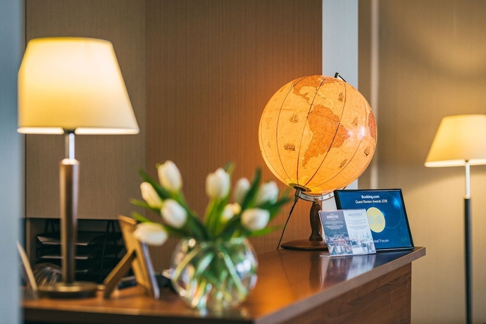 Imagen de los interiores del Hotel Forum, Rzeszów. Foto 19