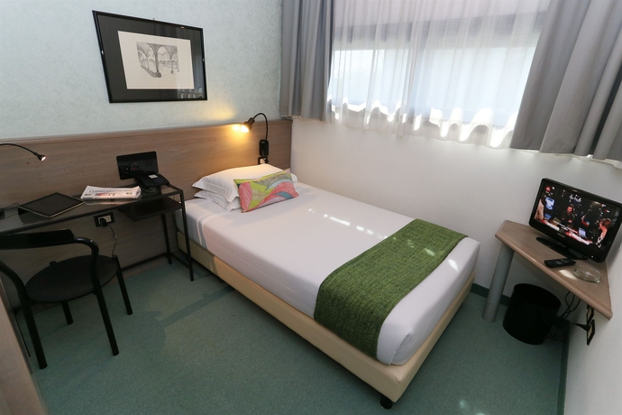 Imagen de la habitación del Hotel Forum, Sant'Ilario d'Enza. Foto 10