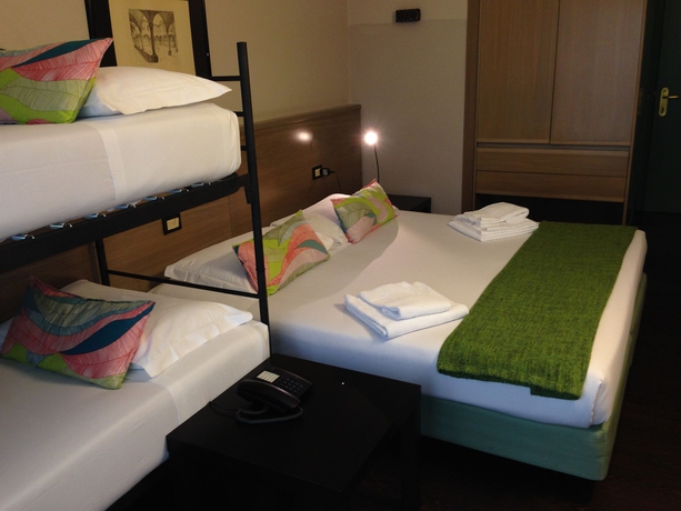 Imagen de la habitación del Hotel Forum, Sant'Ilario d'Enza. Foto 11