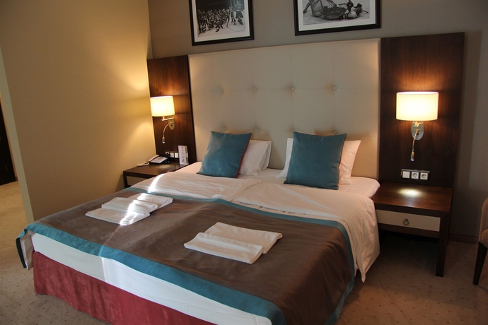 Imagen de la habitación del Hotel Forward. Foto 8