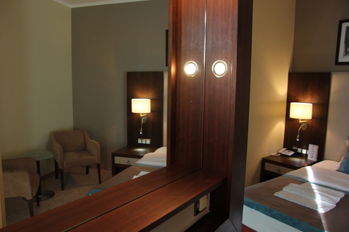 Imagen de la habitación del Hotel Forward. Foto 12