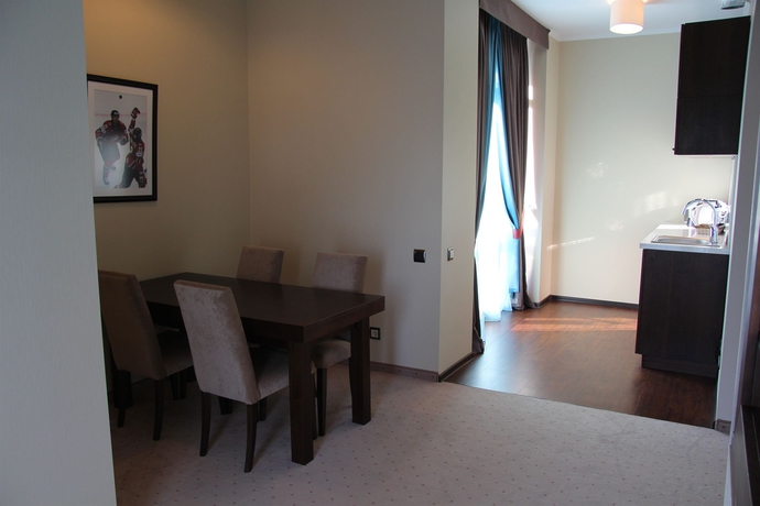 Imagen de los interiores del Hotel Forward. Foto 16