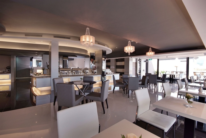 Imagen del bar/restaurante del Hotel Forward Nangang. Foto 1