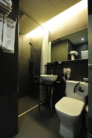 Imagen general del Hotel Forward Suites Ii. Foto 12