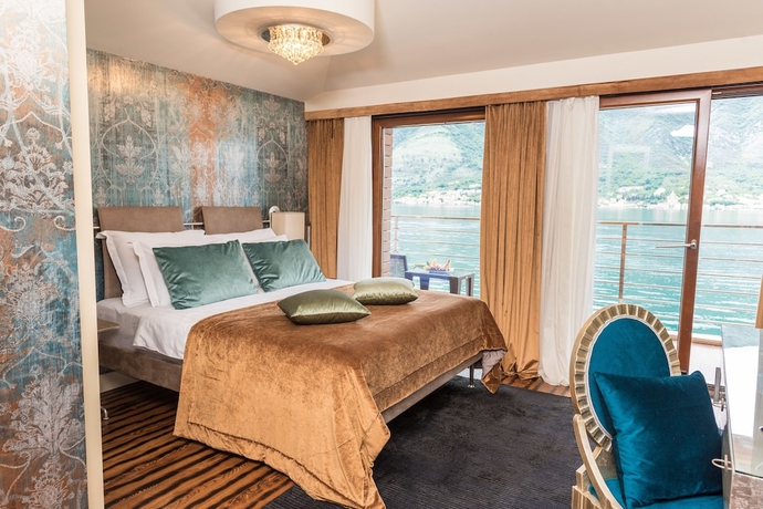 Imagen de la habitación del Hotel Forza Mare. Foto 7