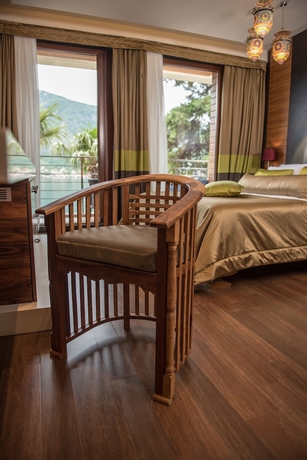 Imagen de la habitación del Hotel Forza Mare. Foto 17