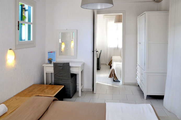 Imagen de la habitación del Hotel Fos Suites. Foto 3