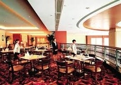 Imagen del bar/restaurante del Hotel Foshan Golden Hotel. Foto 2